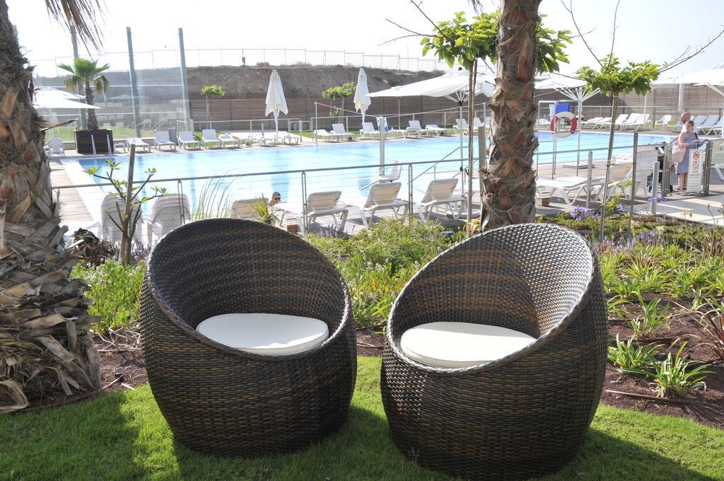 Play Hatzuk Beach Tel Aviv Fasiliteter bilde